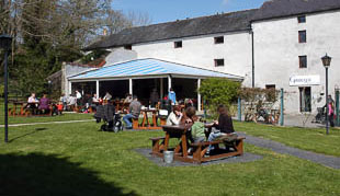 Gracys-Bar-at-Westport-House